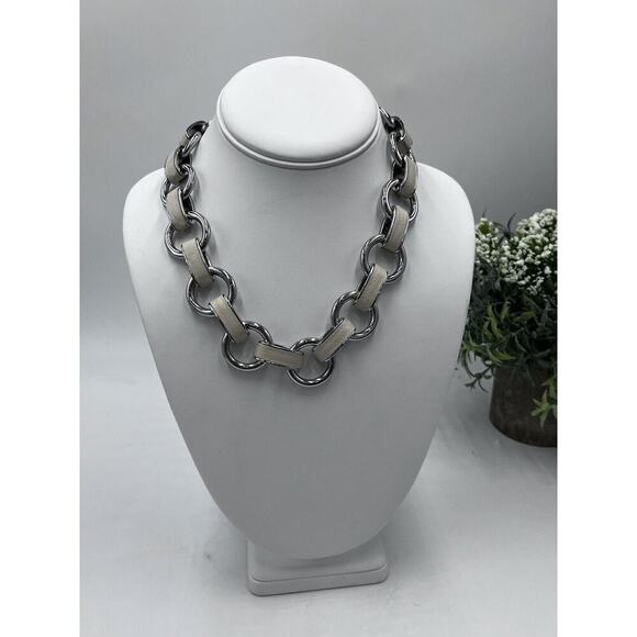 Banana Republic Silver Tone Link Necklace With Beige Leather Links Toggle Clasp - Picture 1 of 14